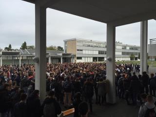 Au lycée Funay-Hélène Boucher du Mans (72), les jeunes, le corps professoral