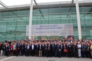 Les congressistes ont chanté la semaine dernière la Marseillaise devant le palais des Congrès de...