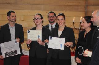 Fanny Primault et Claire Gomez dévendront les couleurs du lycée de la Rochelle lors de la Finale