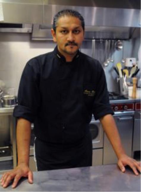Le chef Franco Bowanee;