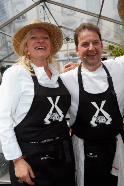 Flora Mikula, marraine des joutes culinaires et Sylvain Guillemot.