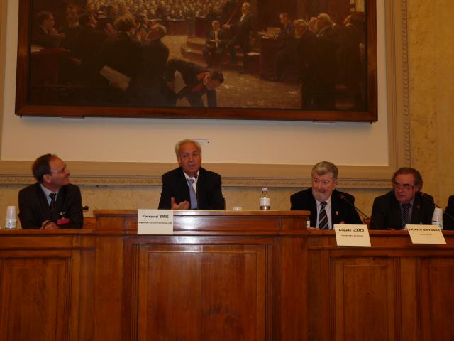 Thierry Pean (Dgcis), Fernand Siré (député UMP), Claude Izard président des cuisineries et Jean-Pierre Saysset (cuisineries 81)