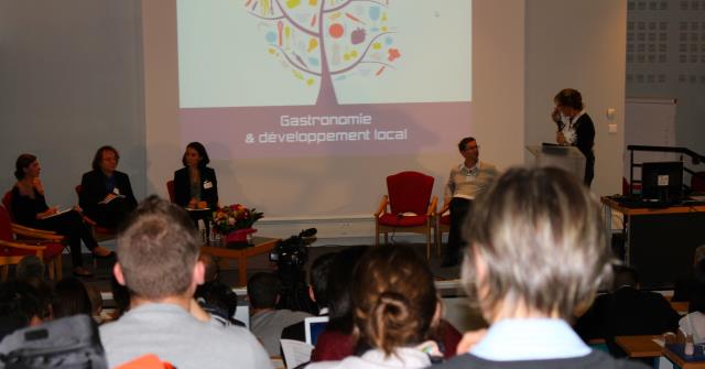 En octobre 2012, l'UFR ITBS de l'université d'Angers (49) a participé à l'organisation de la première édition du colloque Gastronomie et développement local, ouvert aux professionnels, universitaires et étudiants.