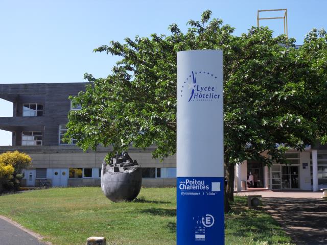 Le lycée hôtelier de La Rochelle veut mettre en avant les produits locaux