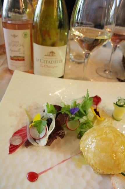Si la carte des plats respecte la saisonnalité, celle des vins doit en tenir compte également.