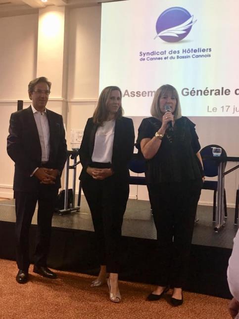 Christine Messeant lors de l'AG extraordinaire du 07 juillet 2019, aux côtés de Giuseppe Vincelli et de Laurence Lovera