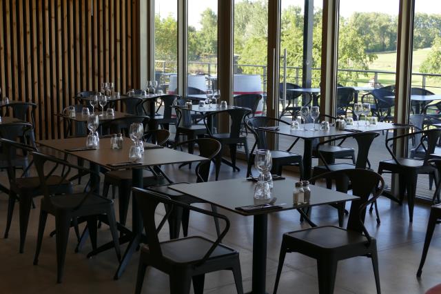 Bistrot ErnST, surplombant le golf Garonne, la nouvelle adresse d'Esprit Pergo