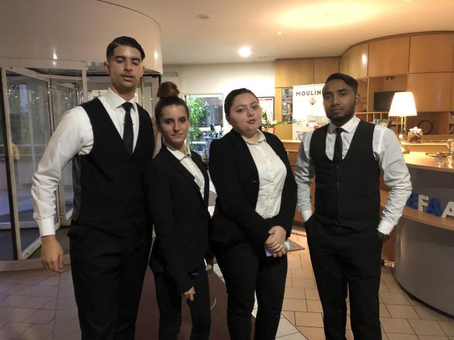 La section BP Gouvernant(e) pr^te pour le dîner de gala Sidaction