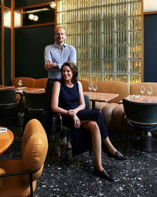 Au Ballu, à Paris (IXe), Julia Vidalenc a plutôt bien vécu les deux ans et demi de travaux, car son mari, l'architecte Thomas Vidalenc, était à la manoeuvre.