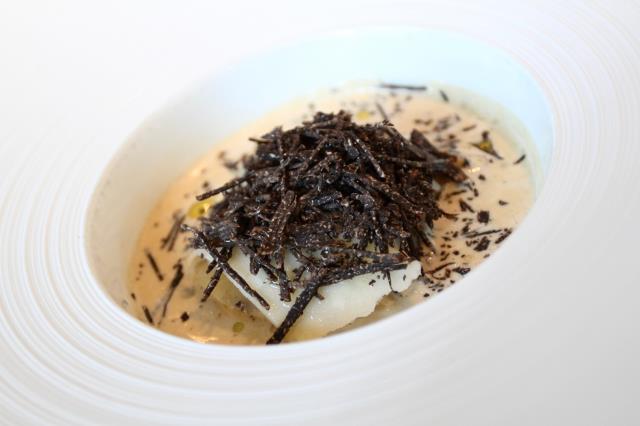 Raviolis de foie gras, truffe et parmesan