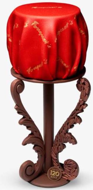 La Bûche de Noël de Louis Fouquet, créée par Nicolas Paciello, chef pâtissier du Fouquet's Paris.