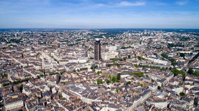 Vue aérienne de la ville de Nantes.