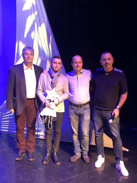 De g. à d. : Gilles Colette, directeur du CFA de Saint-Maximin, Rémi Gazagnaire, apprenti récompensé, Nicolas Pierantoni, chef à l'Hostellerie de l'Abbaye de La Celle et Lionel Lecoq, professeur de cuisine