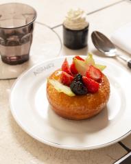 'Montrer un dessert, c'est donner envie d'en prendre un', explique Bernard Boutboul.