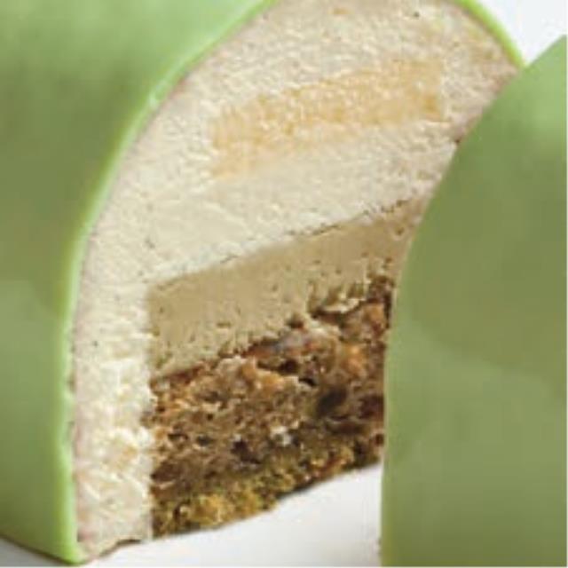 Bûche pistache pure parfumée au citron.