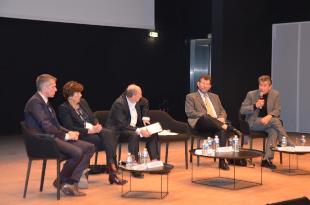 De g à d : Eric Loesch, Elisabeth Browaëys, le sociologue Dominique Wolton, Jean-Pierre Crouzet et Régis Marcon.