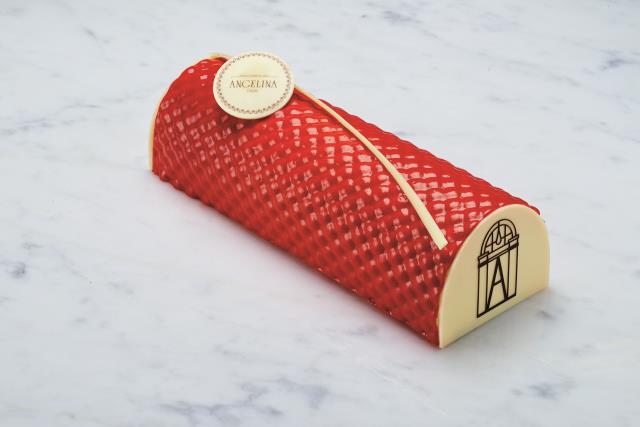 La bûche tentation framboise.