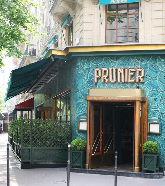 Façade du restaurant Prunier, Paris (XVI)