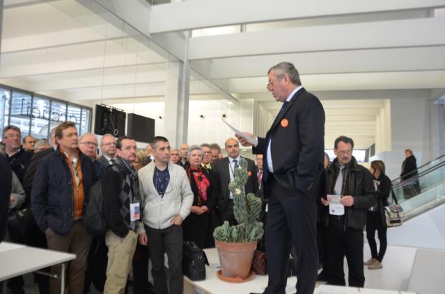 Roland Héguy, président confédéral de l'Umih, a d'abord lu à ses troupes la lettre qui allait être signée.