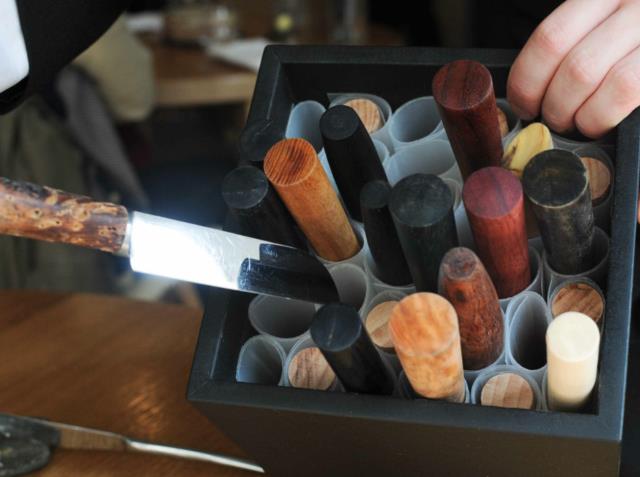 Tendance 6 : La coutellerie : choisir son couteau à la carte et en fonction de la carte.