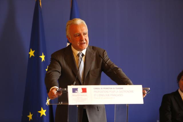 Alain Ducasse présente le dîner Goût de/France, au Quai d'Orsay, soutenu par Alain Fabius et Atout France.
