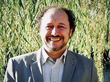 Intressement, dveloppement durable et semaine de quatre jours sont autant de pistes pour attirer les jeunes vers les mtiers des CHR, selon Philippe Franois, prsident de l'Amforht