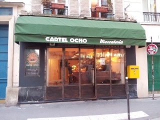 La façade du Cartel Ocho, ancien bar-tabac de la rue Saint-Martin.