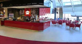 Ouverture le le 29 août au matin pour le nouveau café Segafredo en salle d'embarquement du Hall 1