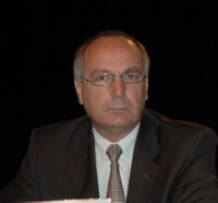 Domenico Basciano, président des hôtels de chaîne : “Les 2 et 3 étoiles du centre-ville ont affiché complet. Pour les autres, les annulations sont supérieures aux recouches et à l’accueil des personnes bloquées.”