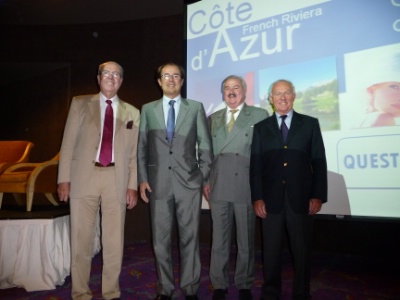 De gauche à droite : Alain Gumiel, président du CRT Riviera Côte d’Azur, Christian Mantei, d.g. d’Atout France, Jean-Bernard Michel, d.g. de la Fédération des CRT, et Dominique Charpentier, d.g. du CRT Riviera Côte d’Azur.