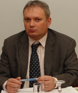Thierry Perbet, cafetier, restaurateur, traiteur à Aurillac (15), président de l'Umih du Cantal Thierry Perbet, cafetier, restaurateur, traiteur à Aurillac (15), président de l'Umih du Cantal
