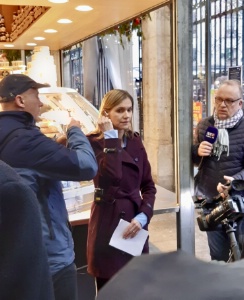 Agnès Pannier-Runacher a rencontré les commerçants du marché d'Aligre (XIIe), pour entendre leurs doléances. Agnès Pannier-Runacher a rencontré les commerçants du marché d'Aligre (XIIe), pour entendre leurs doléances.