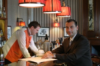 Rémy Papoz embauche de nombreux saisonniers au Grand Hôtel Barrière de Dinard. Rémy Papoz embauche de nombreux saisonniers au Grand Hôtel Barrière de Dinard.