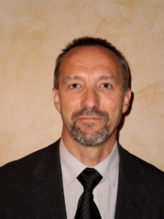 Christian Daujat accompagne les étudiants de Glion.
