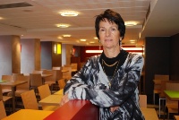 DRH chez Quick, Marie-Claude Authias explique que depuis sa création en 1971, 'Le groupe a su adapter le modèle de la restauration rapide américaine aux habitudes et aux goûts européens.' DRH chez Quick, Marie-Claude Authias explique que depuis sa création en 1971, 'Le groupe a su adapter le modèle de la restauration rapide américaine aux habitudes et aux goûts européens.'