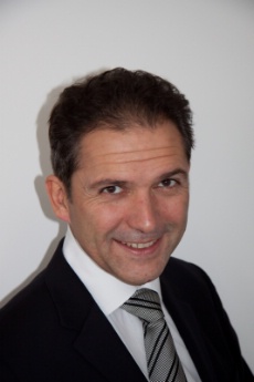 'Changer de secteur et de métier en même temps, c'est un double risque', souligne Robert Ostermann, président de Mezzo di Pasta et associé de la société de conseils Un tigre en ville. 'Changer de secteur et de métier en même temps, c'est un double risque', souligne Robert Ostermann, président de Mezzo di Pasta et associé de la société de conseils Un tigre en ville.