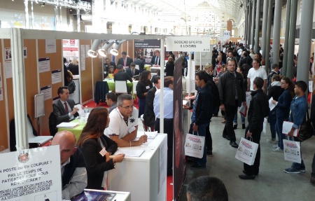 LHR Emploi, le 25 septembre 2014 : 4 863 visiteurs et 57 recruteurs étaient présents. LHR Emploi, le 25 septembre 2014 : 4 863 visiteurs et 57 recruteurs étaient présents.