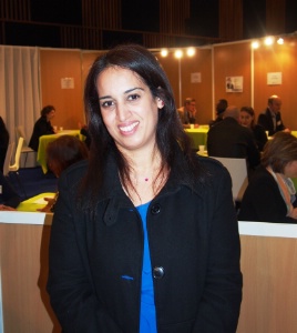 Hoseina Khadiga : 'Etre plus positive, parler de mes qualités lors d'un entretien'. Hoseina Khadiga : 'Etre plus positive, parler de mes qualités lors d'un entretien'.