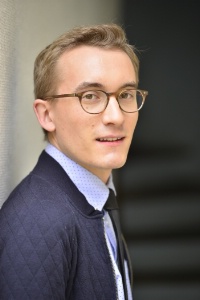Nicolas Perrot a fait montre d'un parcours exemplaire, fait de réussites aux concours et d'expériences prestigieuses en France comme à l'étranger. Nicolas Perrot a fait montre d'un parcours exemplaire, fait de réussites aux concours et d'expériences prestigieuses en France comme à l'étranger.