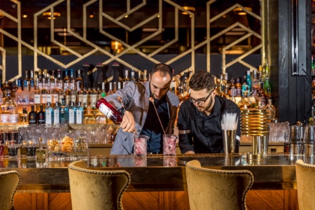 Le bar du Manko, restaurant du chef Gaston Acurio à Paris.