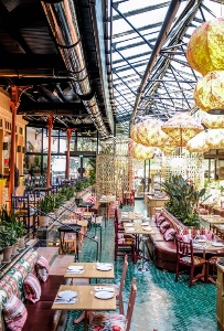Le restaurant La Gare, l'un des établissements de Moma Group. Le restaurant La Gare, l'un des établissements de Moma Group.
