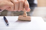 Expatriation : respecter la législation locale