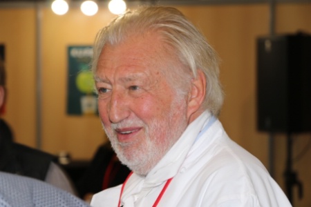 Pierre Gagnaire : 'Dans tous les métiers de service, il y a un rapport au travail qui s'est modifié du fait de la pandémie. Mais il faut se réveiller. Tous les métiers sont difficiles.' Pierre Gagnaire : 'Dans tous les métiers de service, il y a un rapport au travail qui s'est modifié du fait de la pandémie. Mais il faut se réveiller. Tous les métiers sont difficiles.'