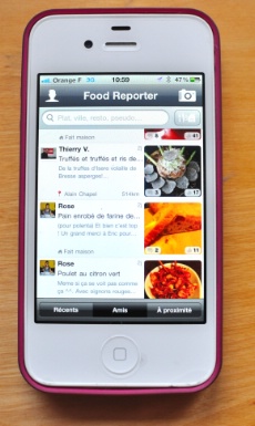 L'application 'Food reporter' a d'abord été lancée sur iPhone. Désormais, il existe également un site internet.