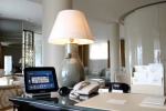 Crestron réalise la domotique de la suite Penthouse du George V