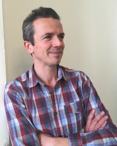 Michel Athénour, fondateur de Roomroom. Michel Athénour, fondateur de Roomroom.