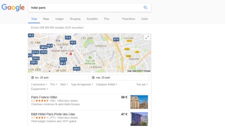 Les résultats de recherche pour 'hôtel Paris' affichent en premier plan les produits Google