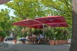 Le Parasol Amalfi crée des espaces libres