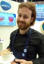 Le Champion de France Barista sur le stand Brita