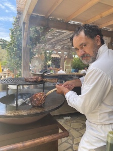 Fabricio Delgaudio a opté pour un concept de restauration autour du brasero